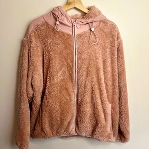 Zyia Sherpa jacket size XL